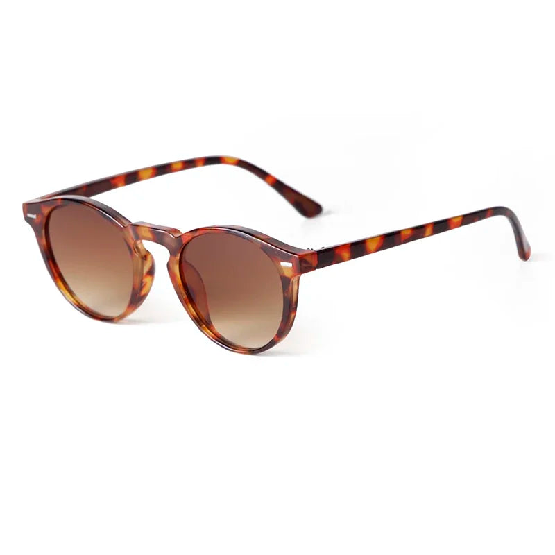 Vintage Rivet Tortoiseshell Small round Sunglasses for Men Women 2024 Brand Design Classic Green Sun Glasses Gafas De Sol